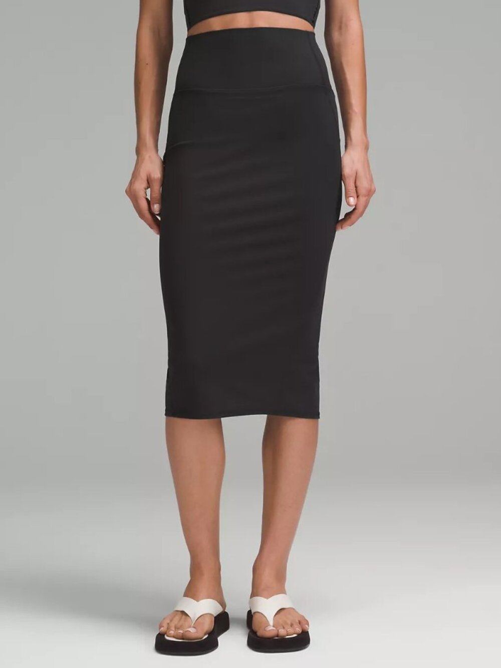 NEW with Tags Lululemon Nulu Slim-Fit High-Rise Skirt - Black - Size 8